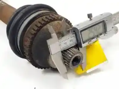 Second-hand car spare part rear left transmission for smart cabrio om660940 oem iam references   