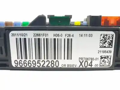 Second-hand car spare part fuse box unit for citroen c3 8hr oem iam references 9666952280  22661f01