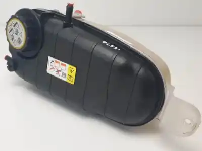 Second-hand car spare part coolant expansion tank for jaguar f-type coupé pt204 oem iam references 7w838a080ae