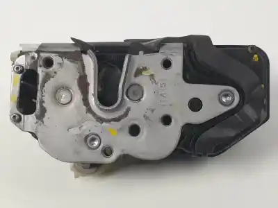 Peça sobressalente para automóvel em segunda mão FECHADURA DA PORTA DIANTEIRA DIREITA por OPEL INSIGNIA BERLINA  Referências OEM IAM 3023880RH4  