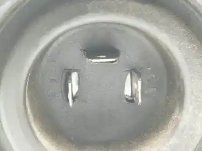 Second-hand car spare part right headlight for mitsubishi montero (v20/v40) d/4d56 oem iam references 11037753  