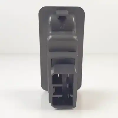 Second-hand car spare part right front power window switch for mitsubishi montero (v20/v40) d/4d56 oem iam references mb781916  
