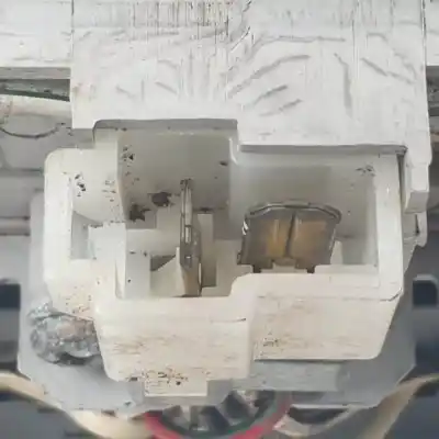 Second-hand car spare part interior light for mitsubishi montero (v20/v40) d/4d56 oem iam references   