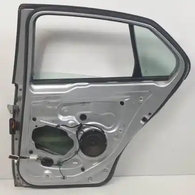 Peça sobressalente para automóvel em segunda mão porta do automóvel traseira direita por volkswagen jetta (1k2) azv. bkd. cbda. cbdb. cjaa referências oem iam   