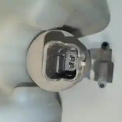 Second-hand car spare part windscreen washer bottle for renault clio iii k9k766 oem iam references 7701058023  