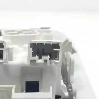 Автозапчастина б/у внутрішне світло для peugeot 208 hm01 посилання на oem iam    Автозапчастина б/у внутрішне світло для peugeot 208 hm01 посилання на oem iam