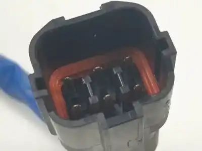 Second-hand car spare part rear right door lock for kia sorento (bl) d4cb oem iam references   