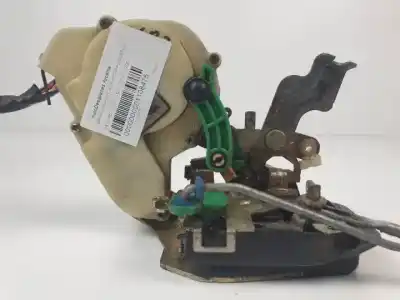 Second-hand car spare part left front door lock for kia sorento (bl) g6cu oem iam references   