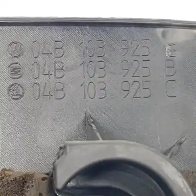 Second-hand car spare part engine cover for skoda fabia combi (nj5) cus oem iam references 04b103925   Second-hand car spare part engine cover for skoda fabia combi (nj5) cus oem iam references 04b103925