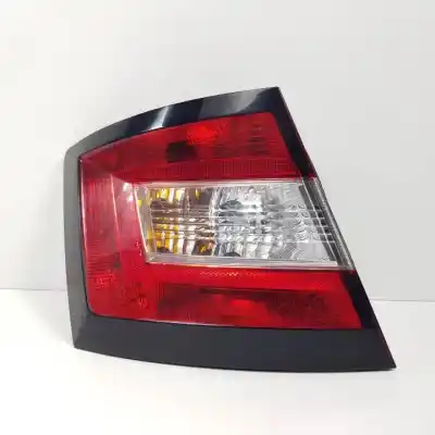 Second-hand car spare part left tailgate light for skoda fabia combi (nj5) cus oem iam references 6v6945095  62421901 Second-hand car spare part left tailgate light for skoda fabia combi (nj5) cus oem iam references 6v6945095  62421901