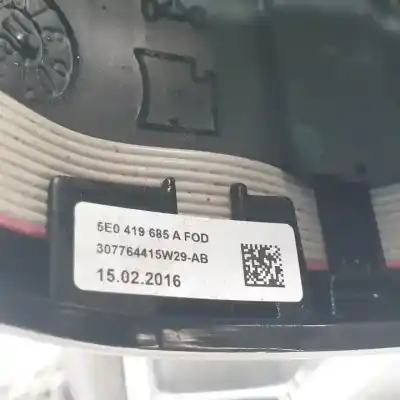 Second-hand car spare part steering wheel for skoda fabia combi (nj5) cus oem iam references 3v0419091  309311399340aa