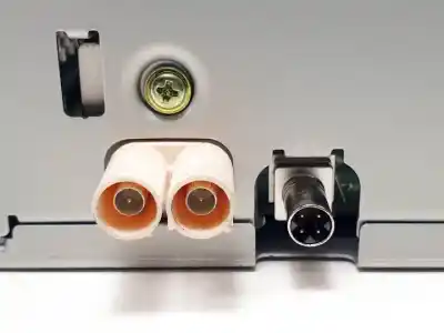 Peça sobressalente para automóvel em segunda mão sistema de áudio / rádio cd por skoda fabia combi (nj5) cus referências oem iam 6v0035871b  