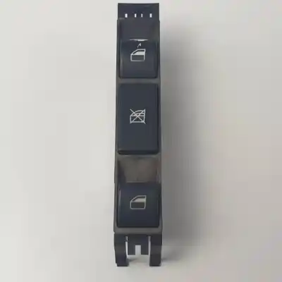 Pièce détachée automobile d'occasion COMMANDE DE LÈVE VITRE AVANT GAUCHE pour BMW SERIE 3 BERLINA (E46)  Références OEM IAM 61318381518  