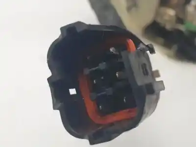 Second-hand car spare part left front door lock for kia sorento (bl) d4cb oem iam references   