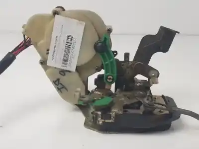 Second-hand car spare part left front door lock for kia sorento (bl) d4cb oem iam references   