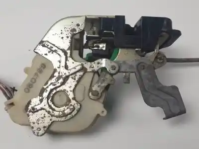 Second-hand car spare part left front door lock for kia sorento (bl) d4cb oem iam references   