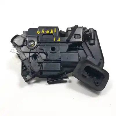 Second-hand car spare part rear left door lock for skoda fabia combi (nj5) cus oem iam references 6v0839015a  