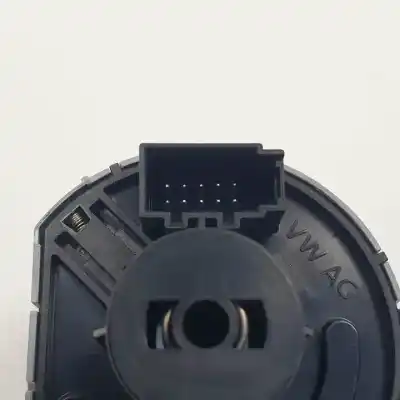 Second-hand car spare part headlights switch for skoda fabia combi (nj5) cus oem iam references 5e0941431f  
