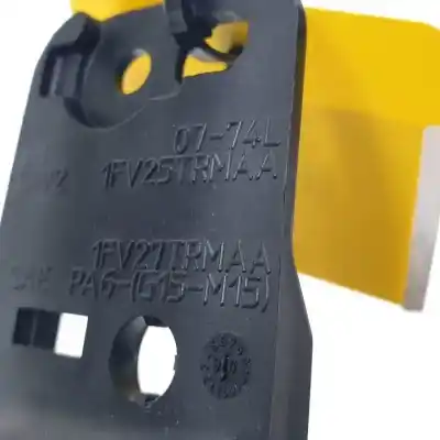 Second-hand car spare part interior left front handle for chrysler sebring cabrio byl oem iam references   