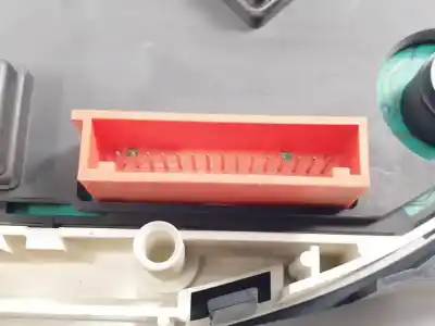 Second-hand car spare part dashboard for renault laguna ii (bg0) f9q674 oem iam references 8200291330  554001830300 Second-hand car spare part dashboard for renault laguna ii (bg0) f9q674 oem iam references 8200291330  554001830300