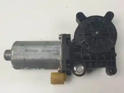 Second-hand car spare part left front window motor for renault clio ii fase i (b/cbo) d7f720 oem iam references 0130821690