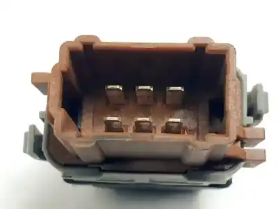 Автозапчастина б/у передній правий віконний вимикач для renault laguna ii (bg0) f9q674 посилання на oem iam    Автозапчастина б/у передній правий віконний вимикач для renault laguna ii (bg0) f9q674 посилання на oem iam