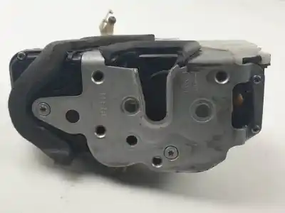 Peça sobressalente para automóvel em segunda mão fechadura da porta dianteira esquerda por opel astra j lim. a17dtj referências oem iam 3023881