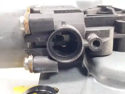 Second-hand car spare part driver left window regulator for renault clio iii m4r700 oem iam references   