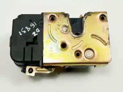 Recambio de automóvil de segunda mano de CERRADURA PUERTA DELANTERA IZQUIERDA para PEUGEOT 206 CC  referencias OEM IAM   