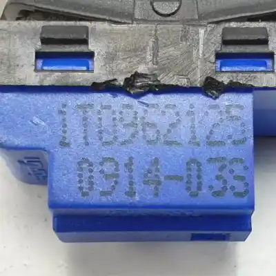 Автозапчастина б/у вимикач для volkswagen caddy ka/kb (2k) bdj посилання на oem iam 1t0962125  