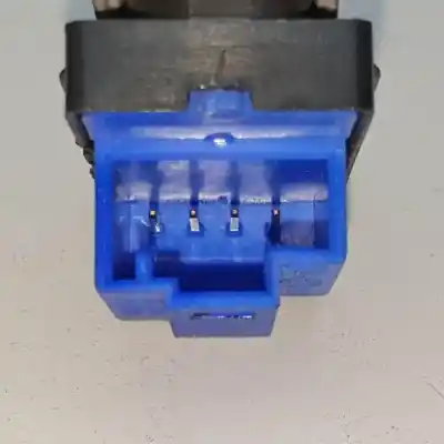 Автозапчастина б/у вимикач для volkswagen caddy ka/kb (2k) bdj посилання на oem iam 1t0962125  