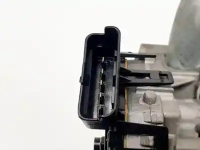 Second-hand car spare part front windshield wiper motor for renault clio ii fase ii (b/cb0) g-d4f712 oem iam references 0390241535  