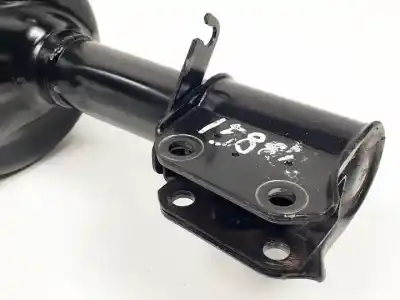Second-hand car spare part front left shock absorber for renault clio ii fase ii (b/cb0) g-d4f712 oem iam references 7700428602  