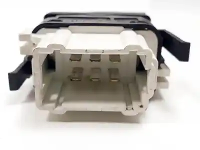 Second-hand car spare part right front power window switch for renault clio ii fase ii (b/cb0) g-d4f712 oem iam references 060046a  
