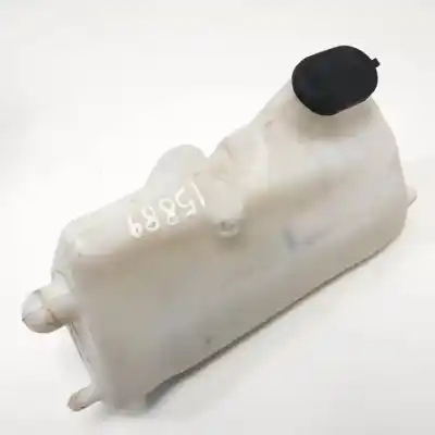 Second-hand car spare part windscreen washer bottle for renault clio ii fase ii (b/cb0) g-d4f712 oem iam references 7700847815  