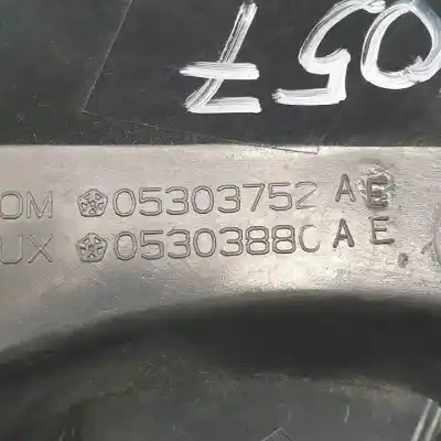 Автозапчасти б/у правый задний фонарь за dodge caliber (pm) bsy/byl ссылки oem iam 05303752ae  