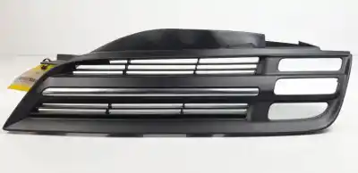 Pièce détachée automobile d'occasion GRILLE AVANT pour NISSAN MICRA (K12E)  Références OEM IAM 62330AX600  