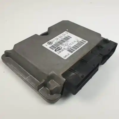 Pièce détachée automobile d'occasion CALCULATEUR MOTEUR ECU pour VOLKSWAGEN GOLF IV BERLINA (1J1)  Références OEM IAM 6160066608  