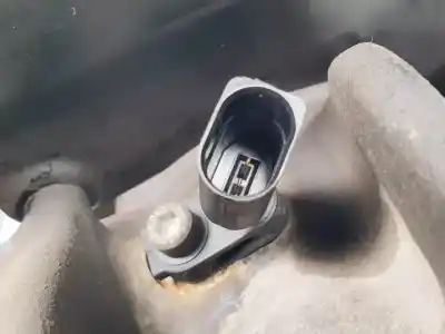 Second-hand car spare part front right knuckle for skoda fabia combi (nj5) cus oem iam references 6q0256ac  