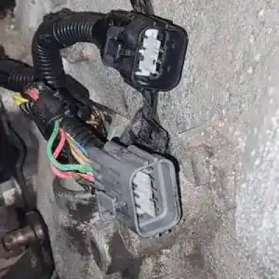 Pezzo di ricambio per auto di seconda mano riduttore per kia sorento (bl) d4cb riferimenti oem iam 473004c111  