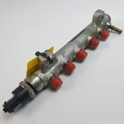 Автозапчастина б/у рампа инжектора для renault espace iv (jk0) d-g9tj7 посилання на oem iam 8200347593