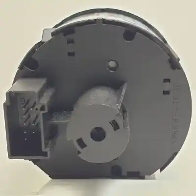 Автозапчастина б/у управління світлом для volkswagen caddy ka/kb (2k) bls посилання на oem iam 1t0941431p  