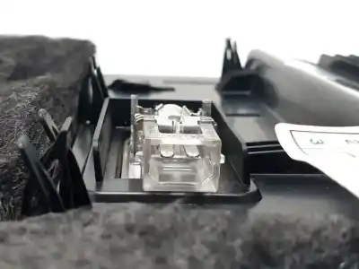 Автозапчасти б/у бардачок за audi a1 (8x) cbza ссылки oem iam 8x1857035b  