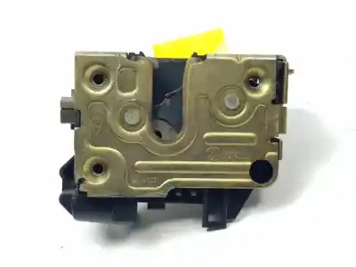 Second-hand car spare part front right door lock for renault clio ii fase i (b/cbo) d7f720 oem iam references   