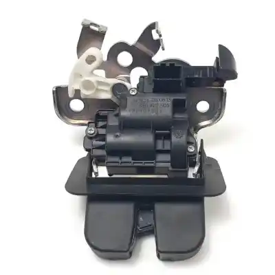 Автозапчасти б/у замок багажника/ворот за audi a1 (8x) cbza ссылки oem iam 8r0827505  