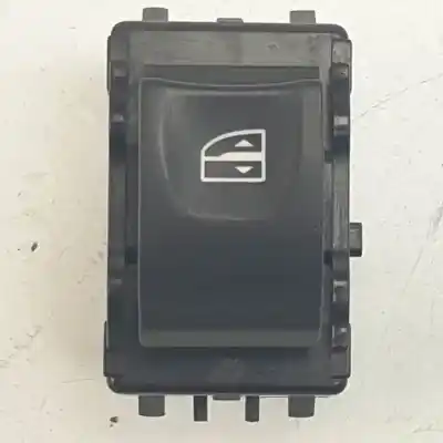 Peça sobressalente para automóvel em segunda mão botão / interruptor elevador vidro dianteiro direito por renault megane iii berlina 5 p h5f400 referências oem iam e30176