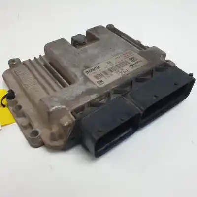 Автозапчасти б/у БЛОК УПРАВЛЕНИЯ ДВИГАТЕЛЕМ за OPEL ASTRA H CARAVAN  ссылки OEM IAM 0281011943  