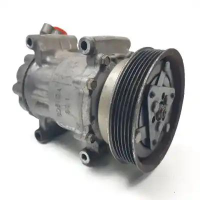 Second-hand car spare part AIR CONDITIONING COMPRESSOR for RENAULT CLIO III  OEM IAM references 8200651251  SD6V12