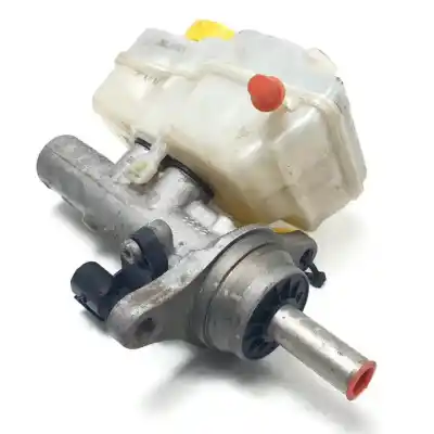 Peça sobressalente para automóvel em segunda mão bomba de travões por skoda fabia combi (nj5) cus referências oem iam 6r0611301a Peça sobressalente para automóvel em segunda mão bomba de travões por skoda fabia combi (nj5) cus referências oem iam 6r0611301a