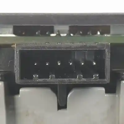 Автозапчасти б/у внутренний свет за audi a4 cabrio (8h) bfb ссылки oem iam 8h0947111  